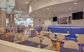 Leonardo Smart Hotel Berlin Alexanderplatz